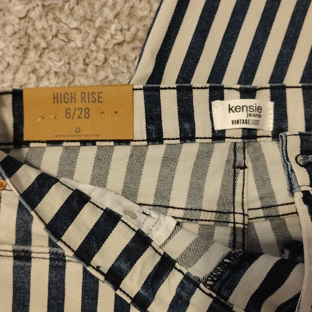 Kensie High Rise Striped Jeans in Blue and White - Picture 3 of 3